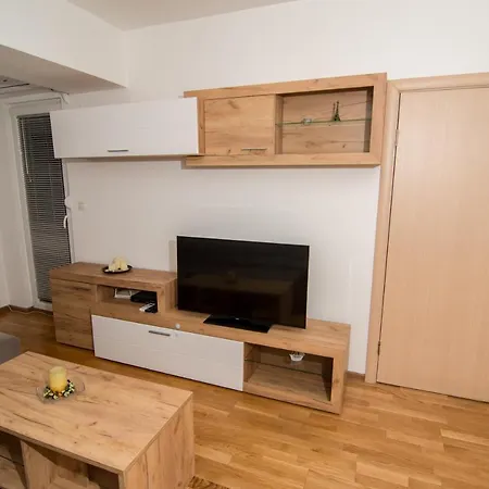 Feels Like 2 Apartmán Skopje