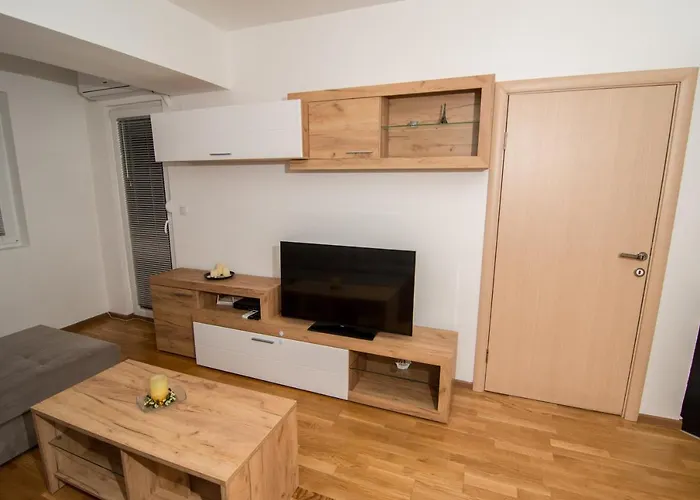 Feels Like 2 Apartment Skopje